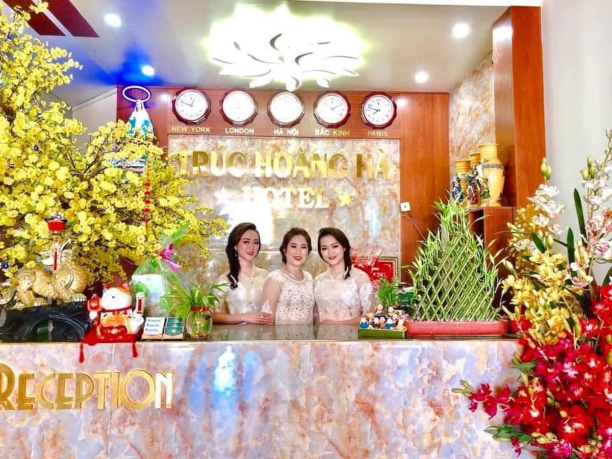Truc Hoang Ha Hotel Κον Τουμ Εξωτερικό φωτογραφία
