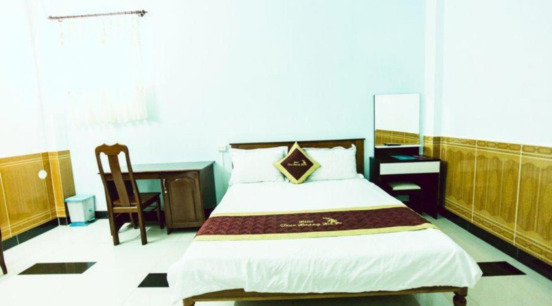 Truc Hoang Ha Hotel Κον Τουμ Εξωτερικό φωτογραφία